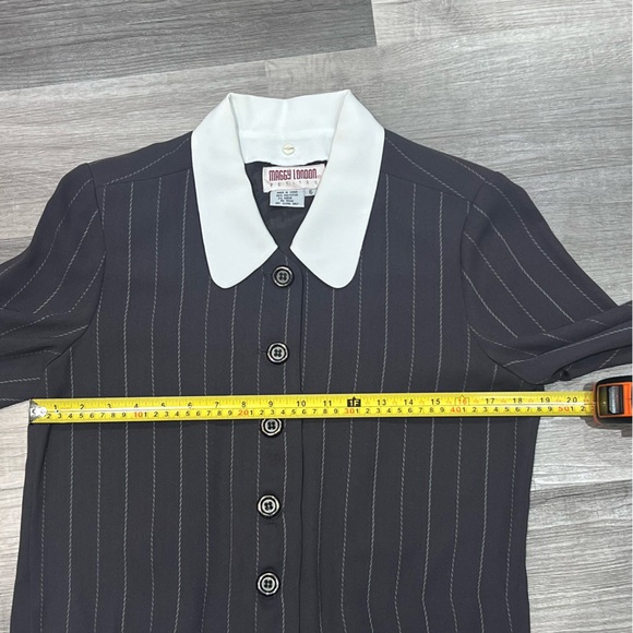 Maggie London vintage gray pinstriped Pant Suit sz 6P - Picture 5 of 13